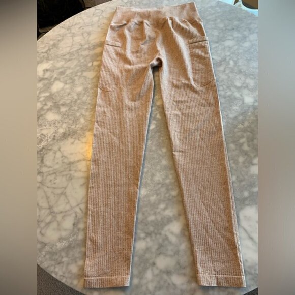 MONO B leggings with side pockets - Picture 2 of 4